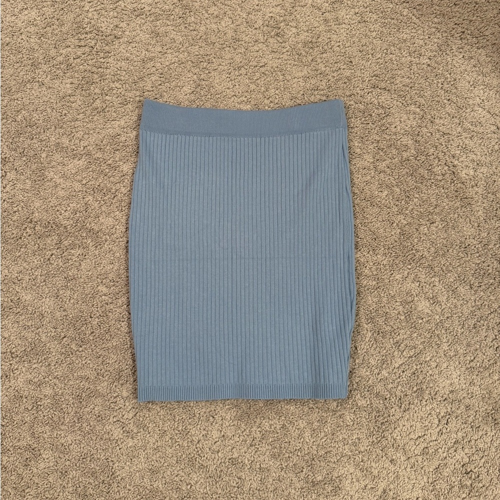 Ribbed Pencil Skirt